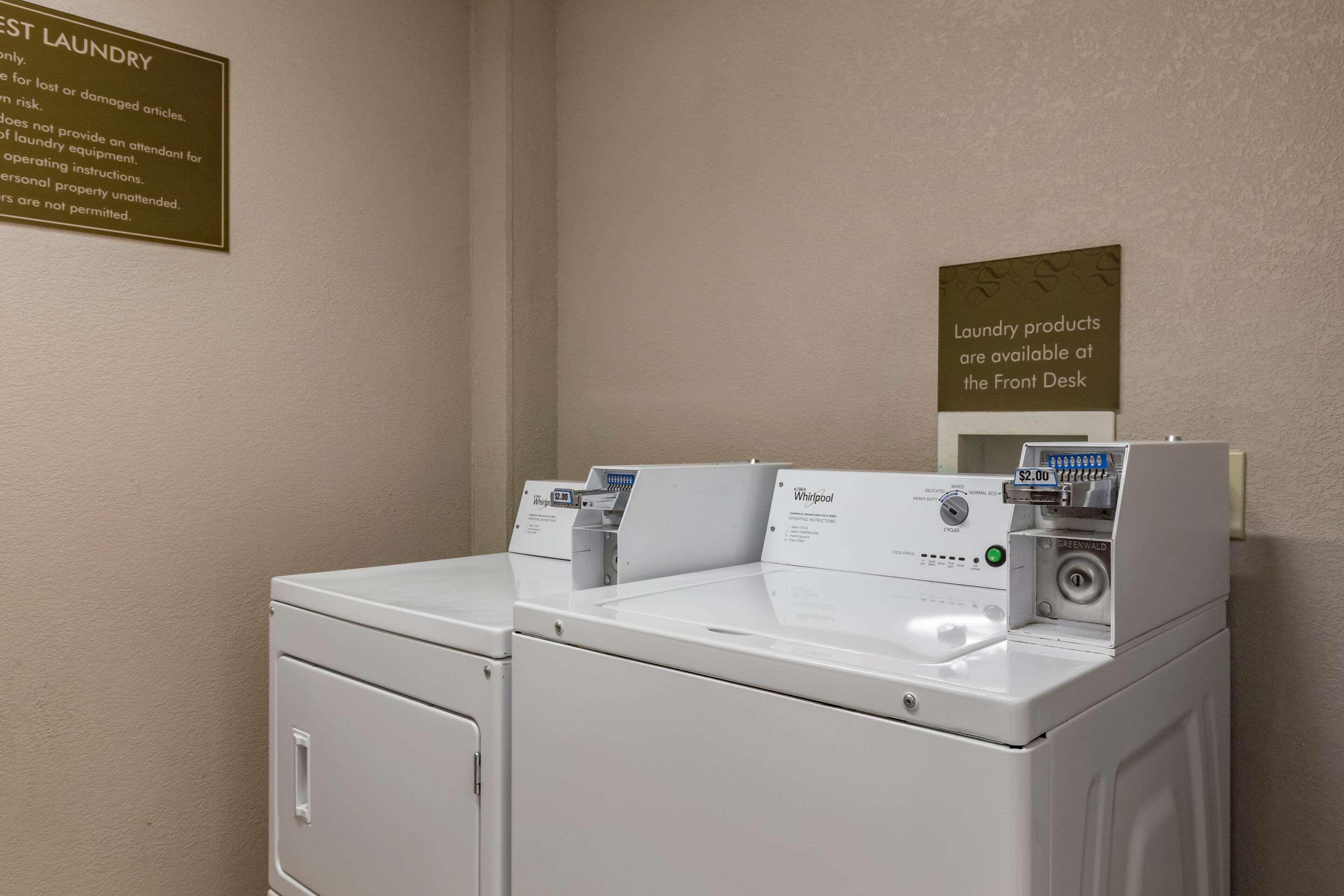 Comfort Suites Pineville - Ballantyne Area Dış mekan fotoğraf
