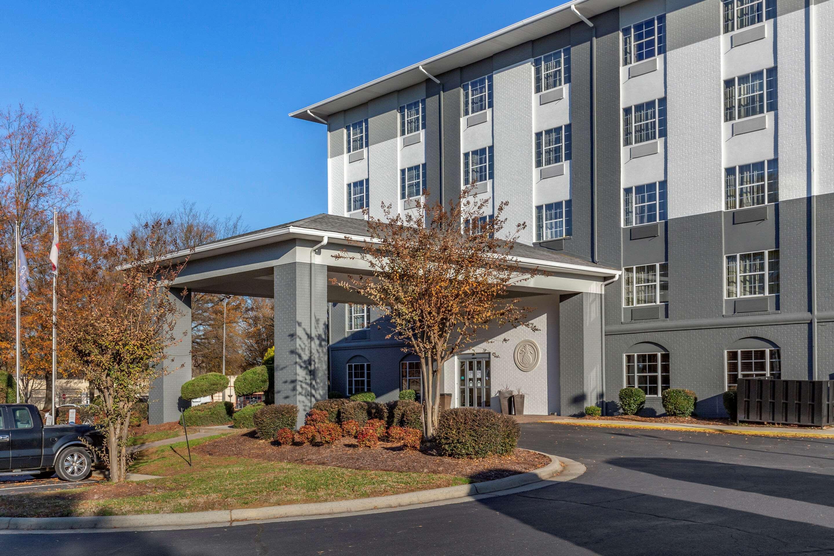 Comfort Suites Pineville - Ballantyne Area Dış mekan fotoğraf
