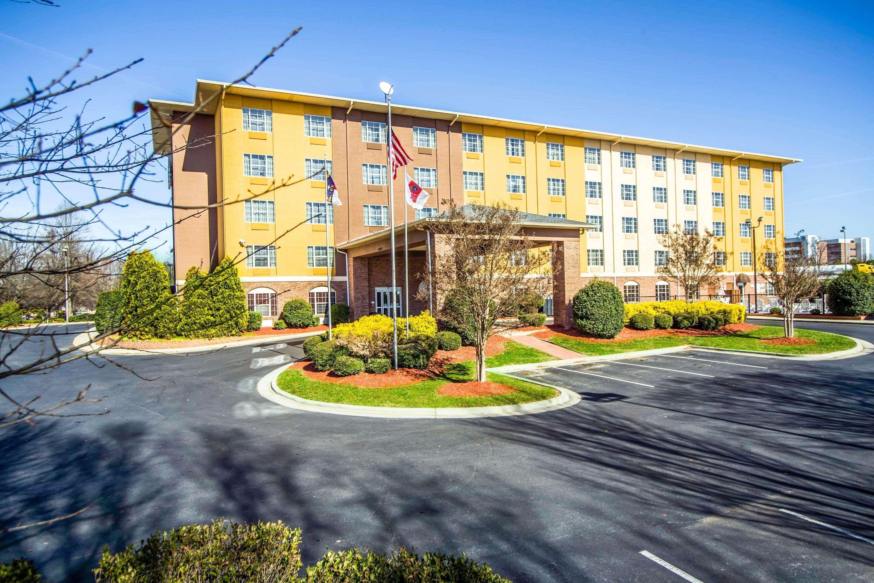 Comfort Suites Pineville - Ballantyne Area Dış mekan fotoğraf